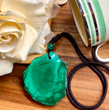 Load image into Gallery viewer, AMAZING MALACHITE PENDANT