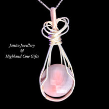 Load image into Gallery viewer, BOTSWANA AGATE PENDANT