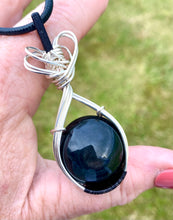 Load image into Gallery viewer, RAINBOW OBSIDIAN PENDANT