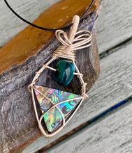 Load image into Gallery viewer, ABALONE PENDANT