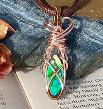 Load image into Gallery viewer, MOHAVE PENDANT