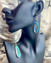 Load image into Gallery viewer, ABALONE EARRINGS
