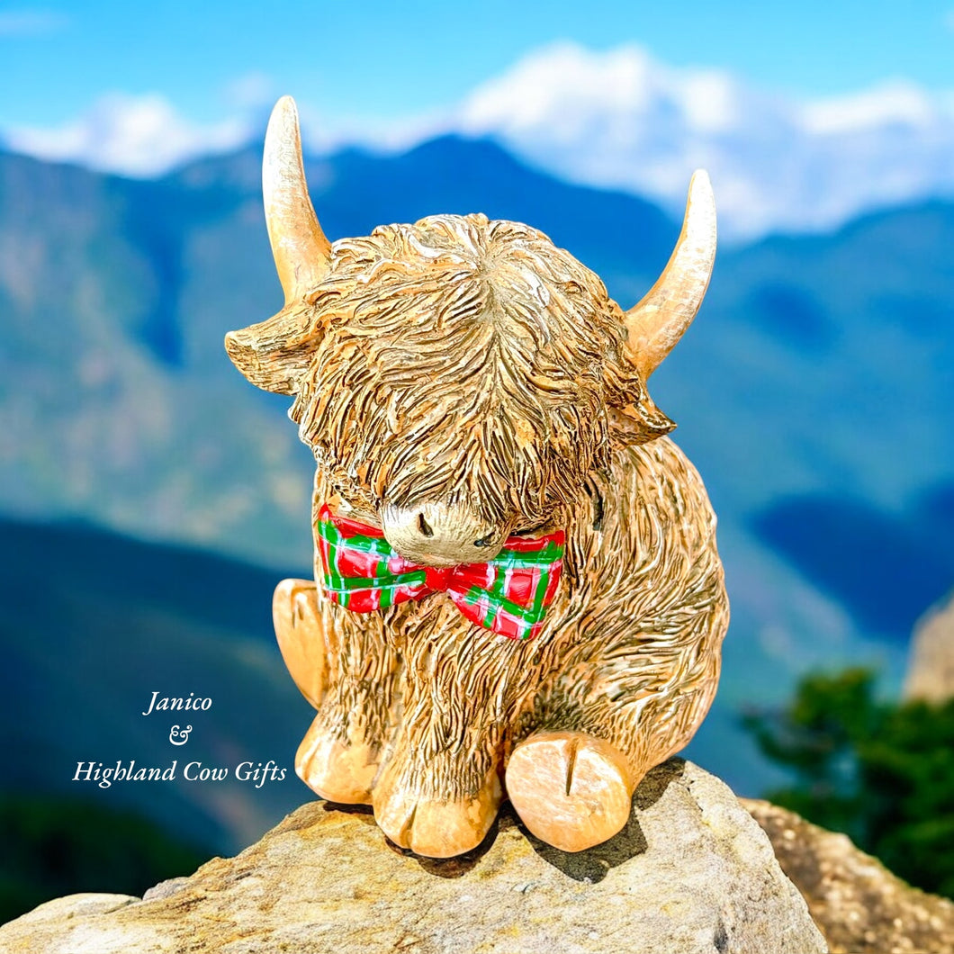 HAPPY HIGHLAND COW with TARTAN BOW