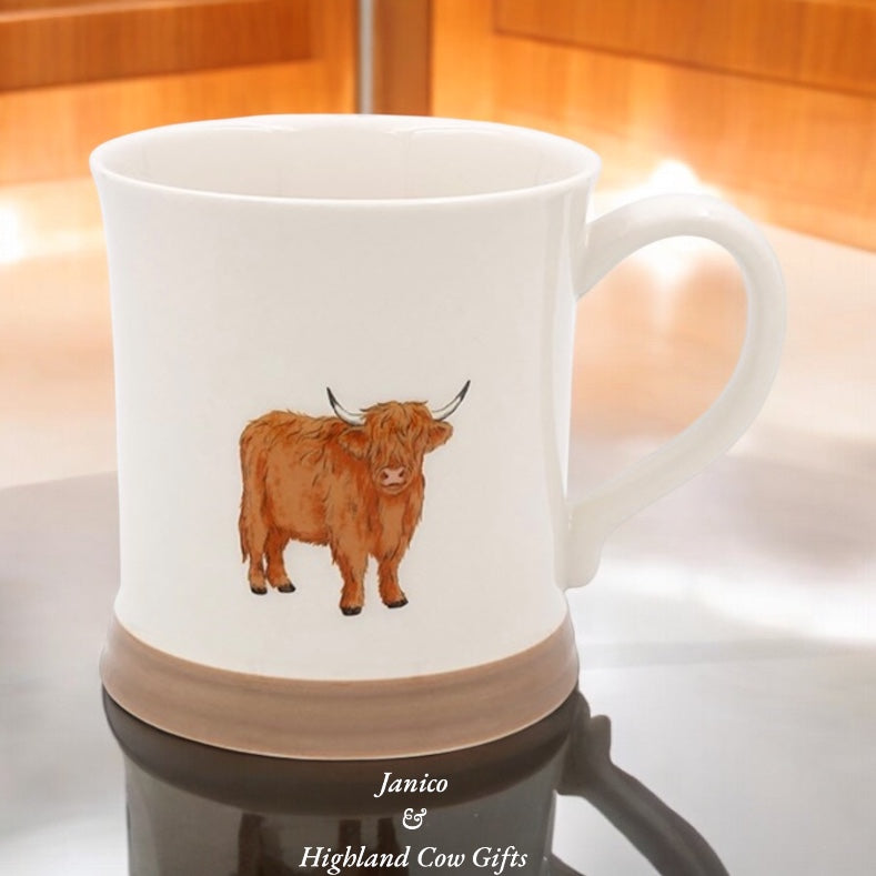 COUNTRY LIFE EMBOSSED HIGHLAND COW MUG