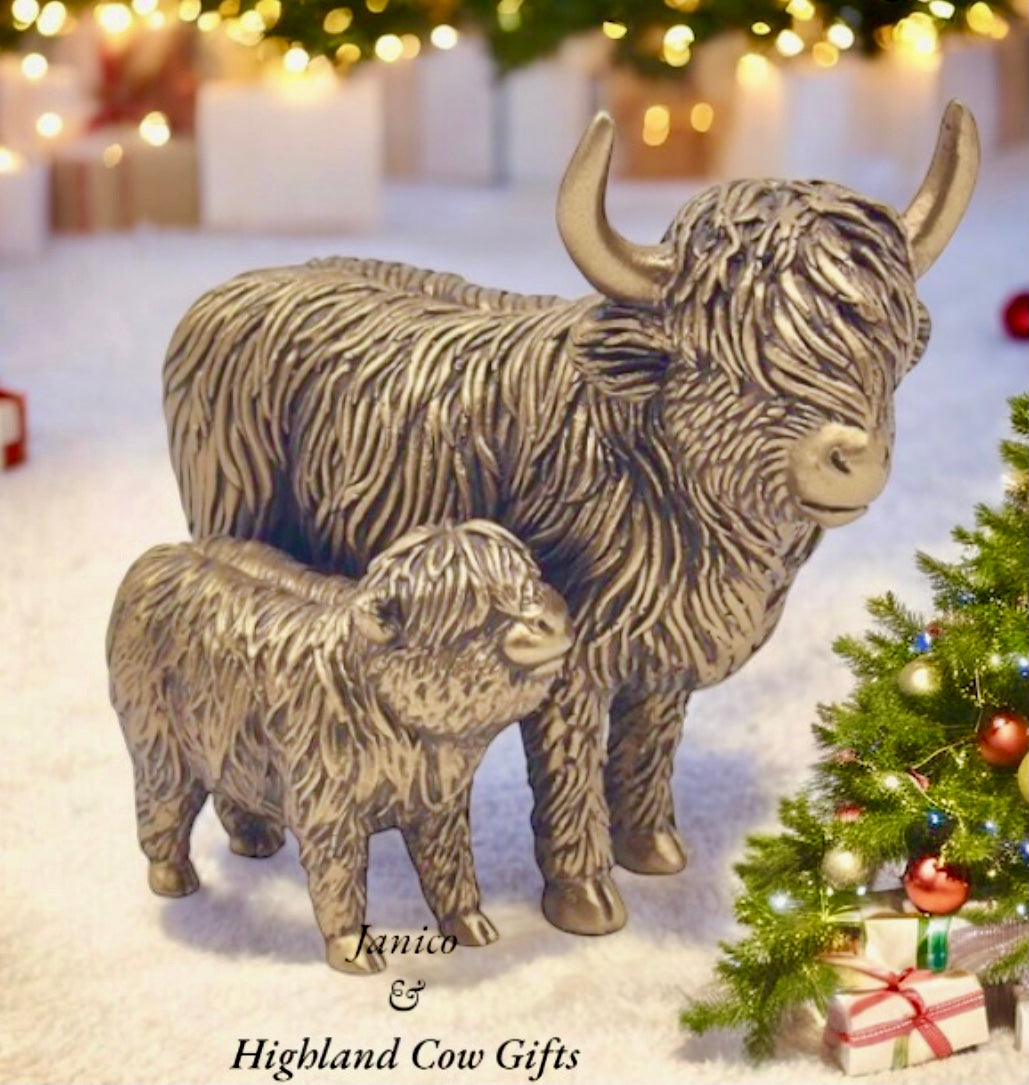 BRONZE HIGHLAND COW (Medium)