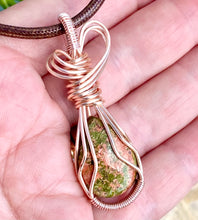 Load image into Gallery viewer, UNAKITE PENDANT
