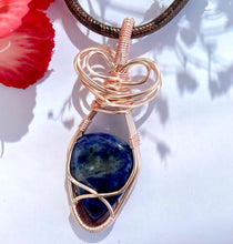 Load image into Gallery viewer, SODALITE PENDANT
