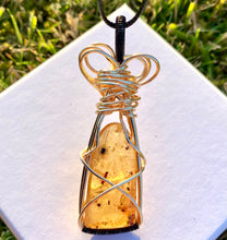Load image into Gallery viewer, COPAL WIREWRAPPED PENDANT
