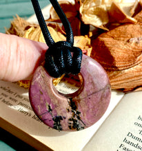 Load image into Gallery viewer, RHODONITE PENDANT
