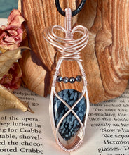 Load image into Gallery viewer, SNOWFLAKE OBSIDIAN PENDANT
