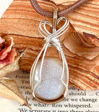 Load image into Gallery viewer, NATURAL GEODE DRUZY  AGATE
