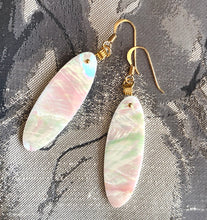 Load image into Gallery viewer, MOTHER of PEARL EARRINGS
