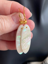Load image into Gallery viewer, MOTHER of PEARL EARRINGS
