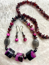 Load image into Gallery viewer, AGATE FUSCHIA BARRELS NECKLACE with LABRADORITE &amp; EARRINGS
