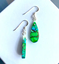 Load image into Gallery viewer, MOHAVE ICE BLUE EARRINGS (OVAL)
