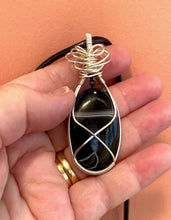 Load and play video in Gallery viewer, BLACK BANDED AGATE  PENDANT
